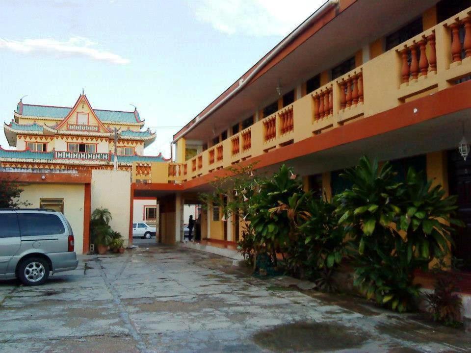 Hotel Posada Osorio Valladolid  Buitenkant foto